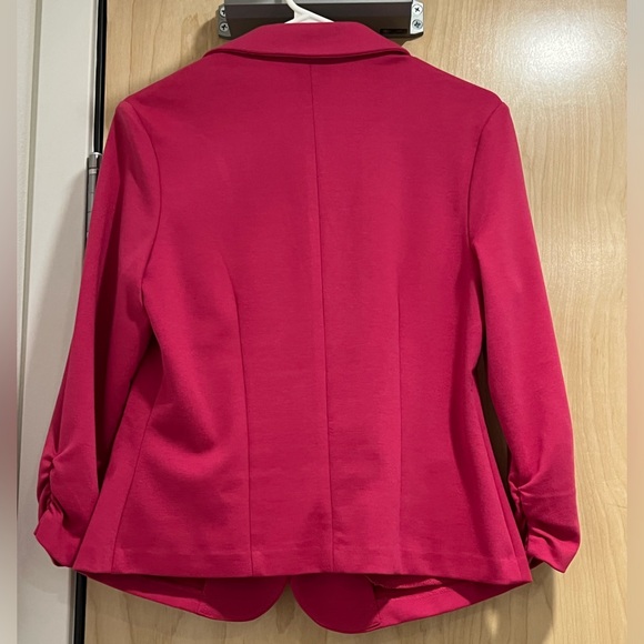 Soho Apparel Pink Blazer - Picture 2 of 6
